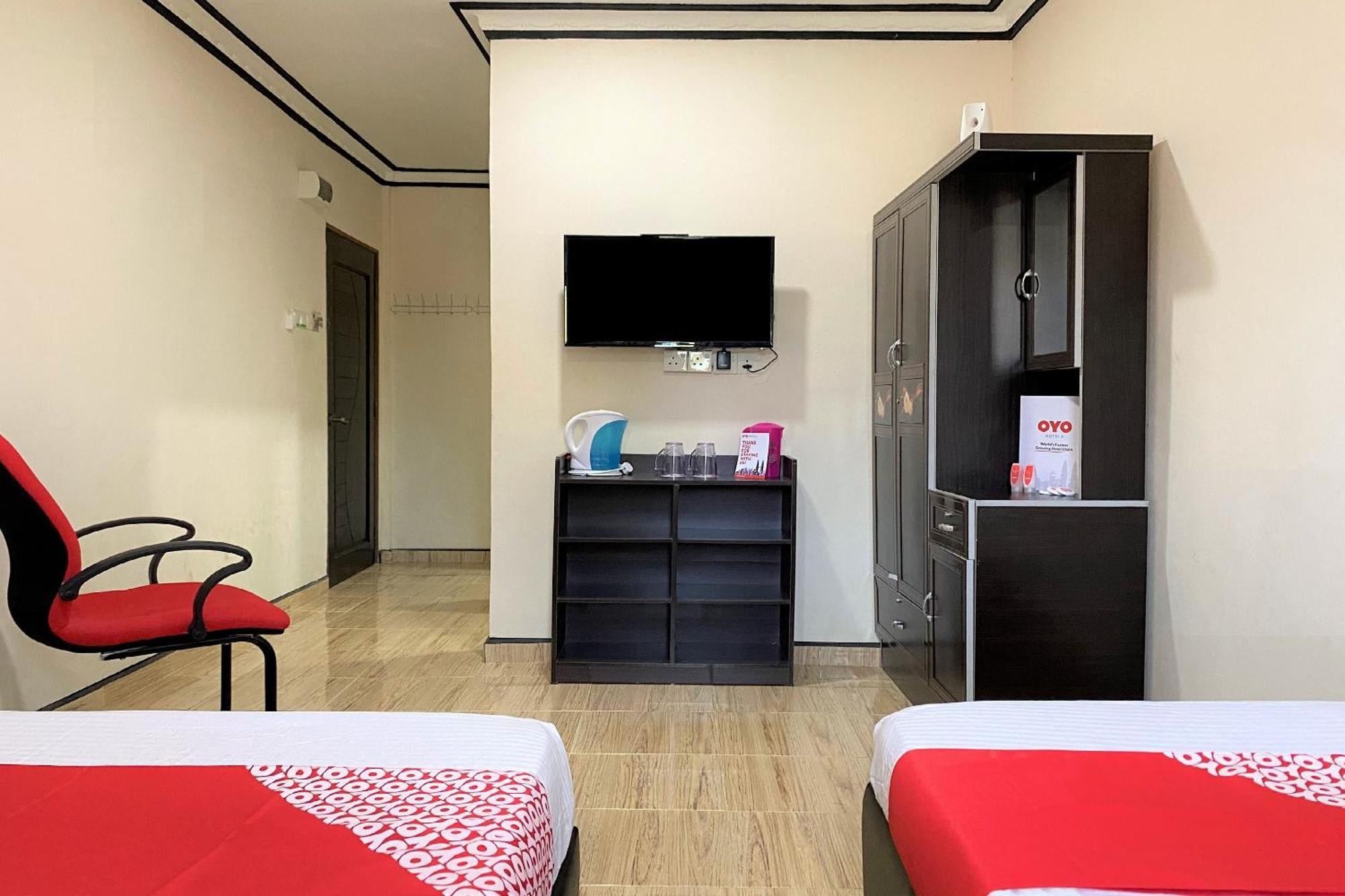 Oyo 90205 Bayu Sintok Motel Changlun Zewnętrze zdjęcie