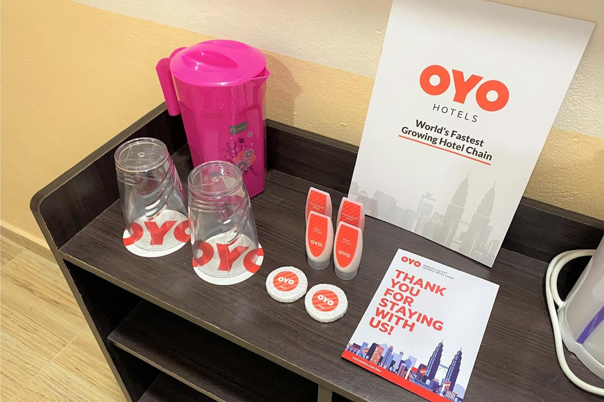 Oyo 90205 Bayu Sintok Motel Changlun Zewnętrze zdjęcie